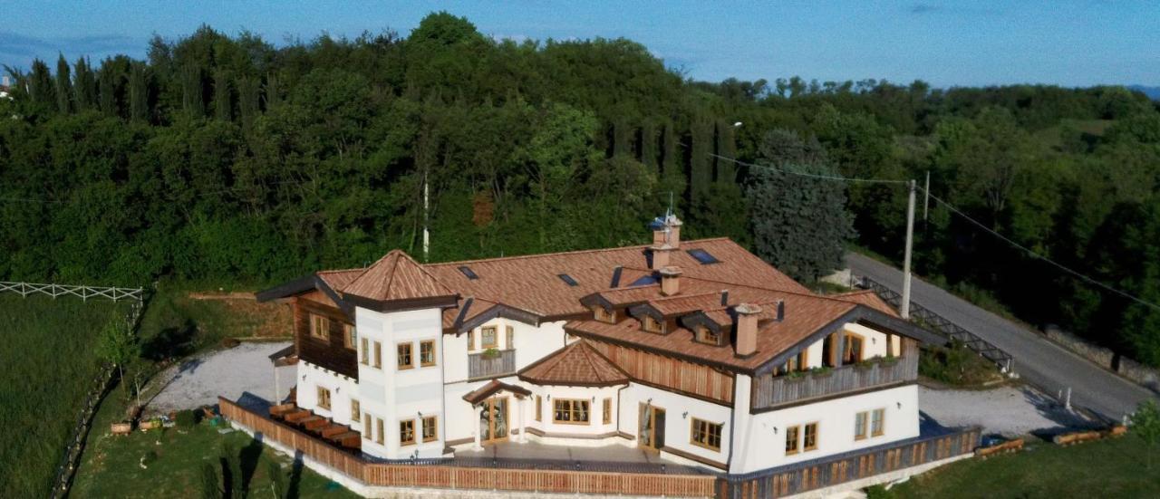 Millennium Stube Locazione Turistica Bed and Breakfast Zovencedo Buitenkant foto
